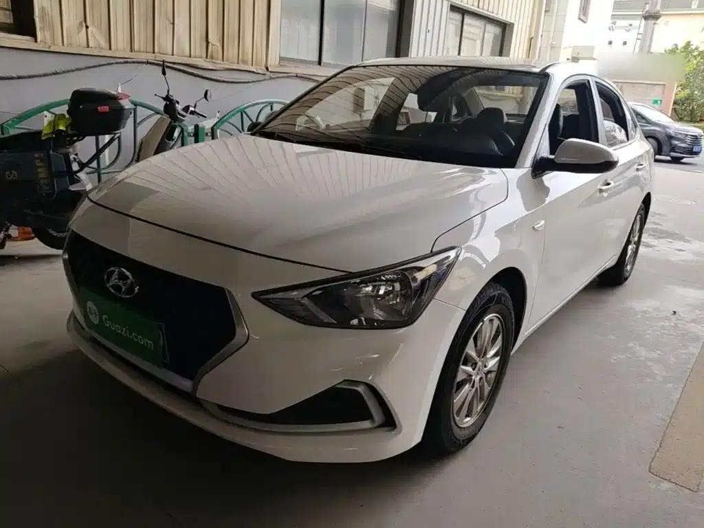 Hyundai Elantra 2020 1.6L Automatic GL Edition — миниатюра 1