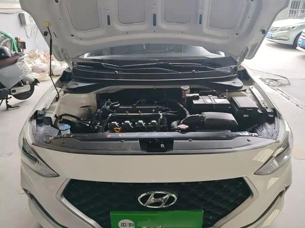 Hyundai Elantra 2020 1.6L Automatic GL Edition — миниатюра 20