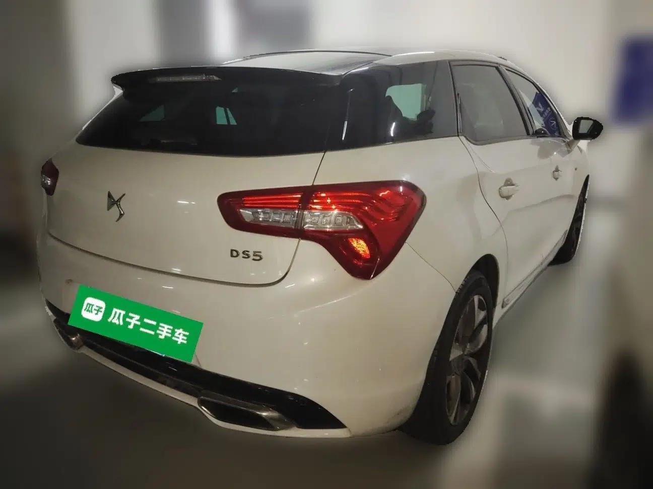 DS 5 2013 1.6T Luxury Edition THP160 — миниатюра 6