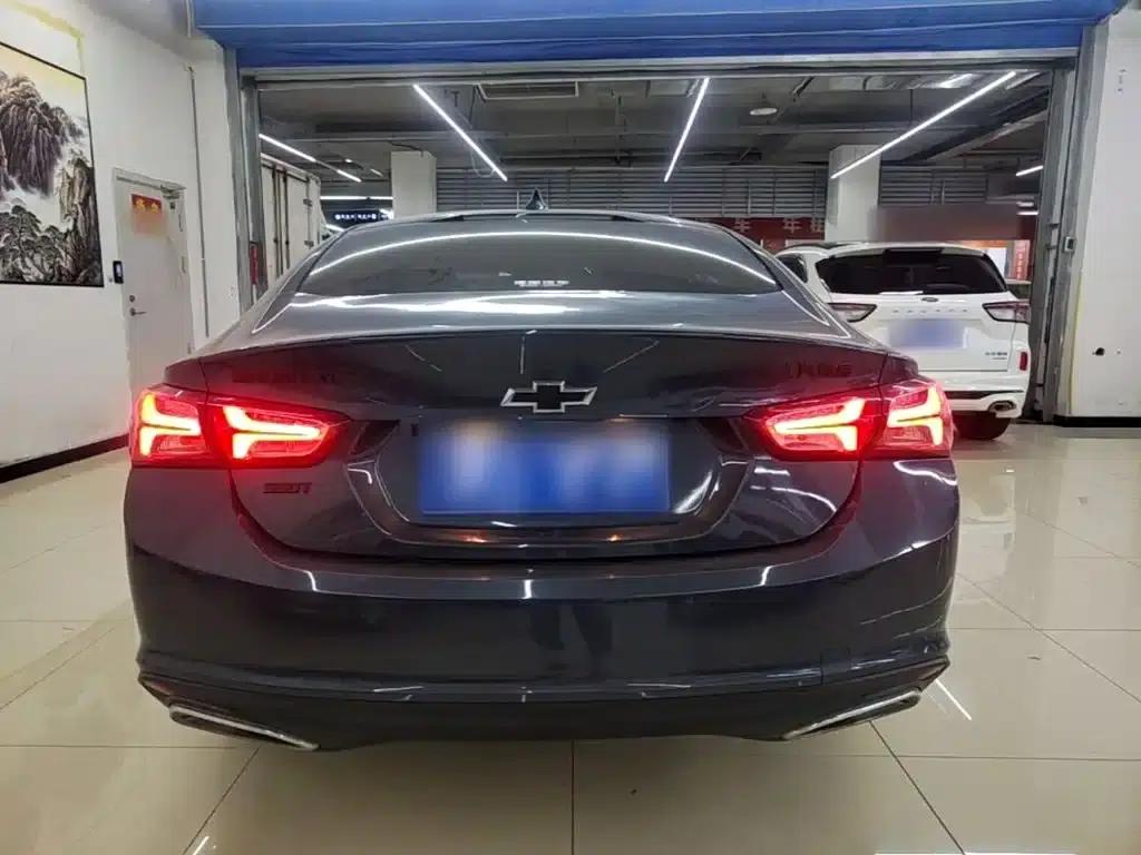 2021 Chevrolet Malibu XL Redline 550T Automatic Sport Edition — миниатюра 6