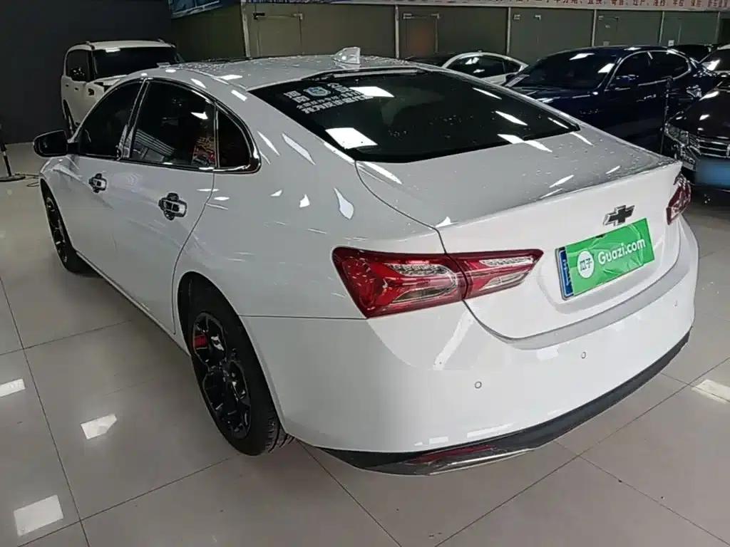 2022 Chevrolet Malibu XL Redline 550T Automatic Sport Edition — миниатюра 5