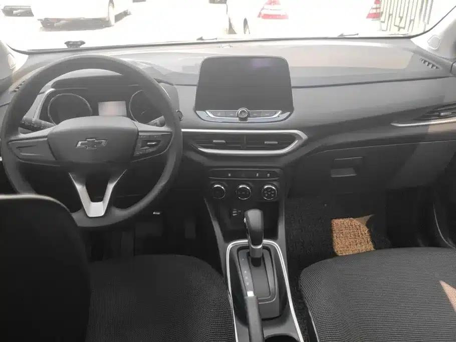 Chevrolet Trax 2019 Redline 325T Automatic Fun Edition (China VI Emission Standard) — миниатюра 11