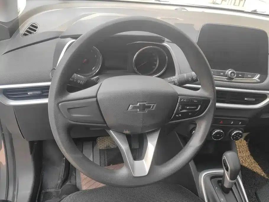 Chevrolet Trax 2019 Redline 325T Automatic Fun Edition (China VI Emission Standard) — миниатюра 14