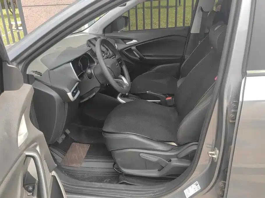 Chevrolet Trax 2019 Redline 325T Automatic Fun Edition (China VI Emission Standard) — миниатюра 9