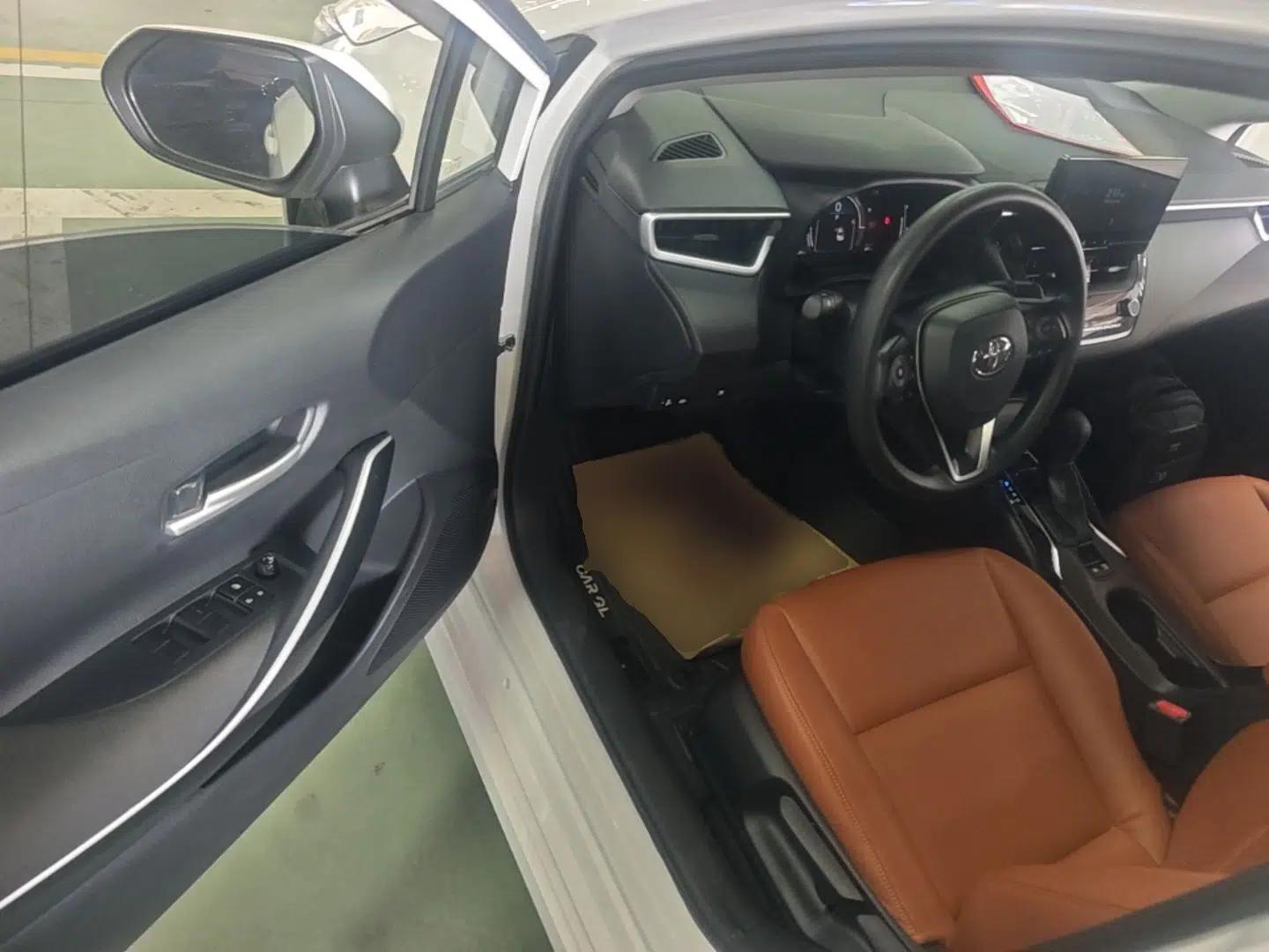Toyota Corolla 2024 1.8L Smart Electric Hybrid Dual-Engine Pioneer Edition — миниатюра 23