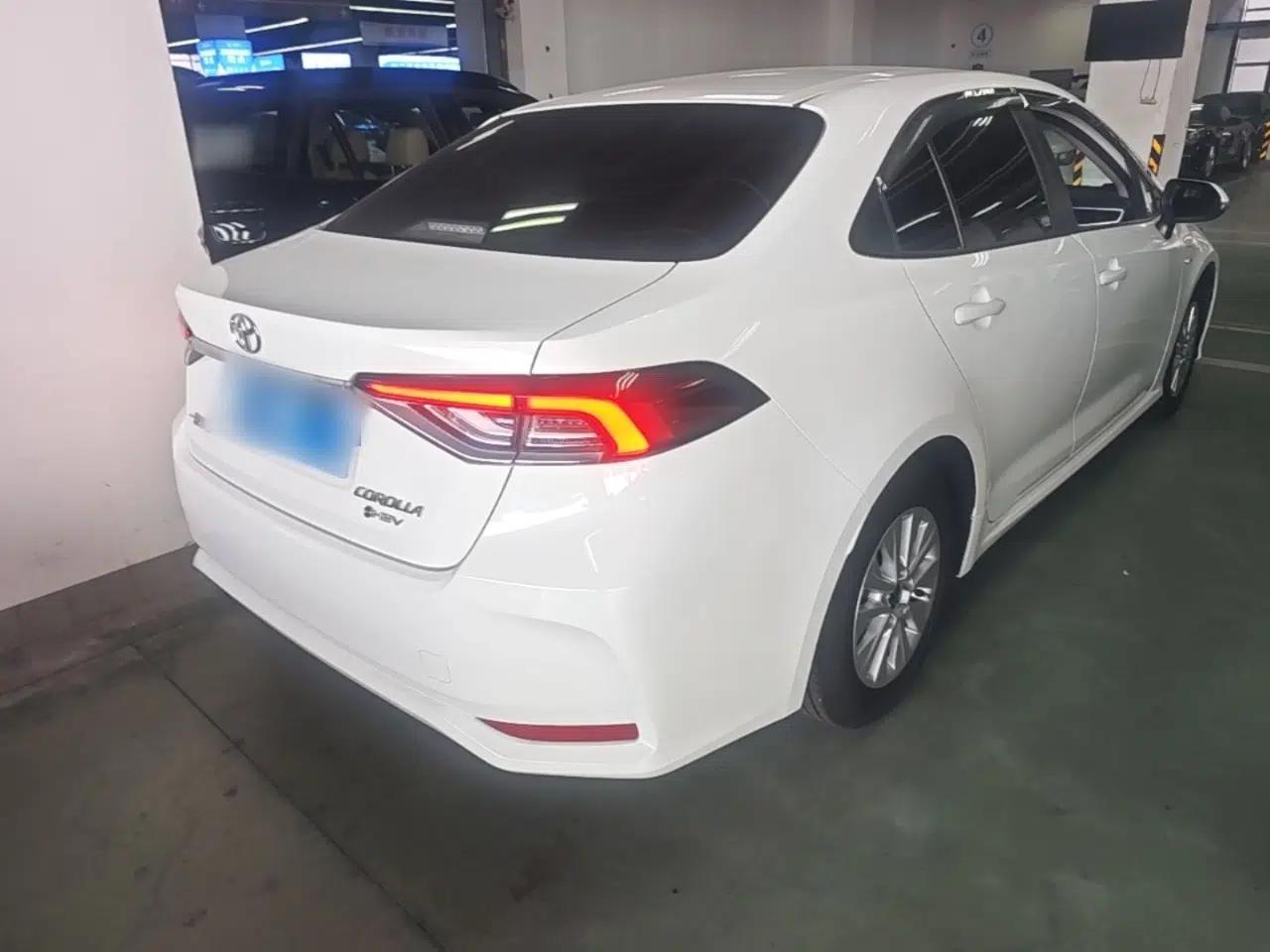 Toyota Corolla 2024 1.8L Smart Electric Hybrid Dual-Engine Pioneer Edition — миниатюра 6