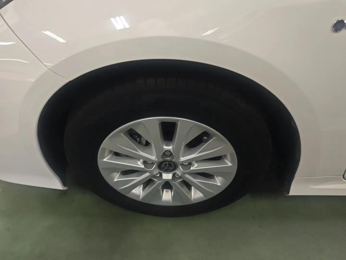 Toyota Corolla 2024 1.8L Smart Electric Hybrid Dual-Engine Pioneer Edition — миниатюра 10