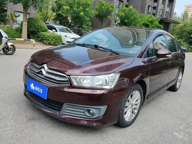 Citroën C4 2012 Sedan 1.6L Manual Premium Edition
