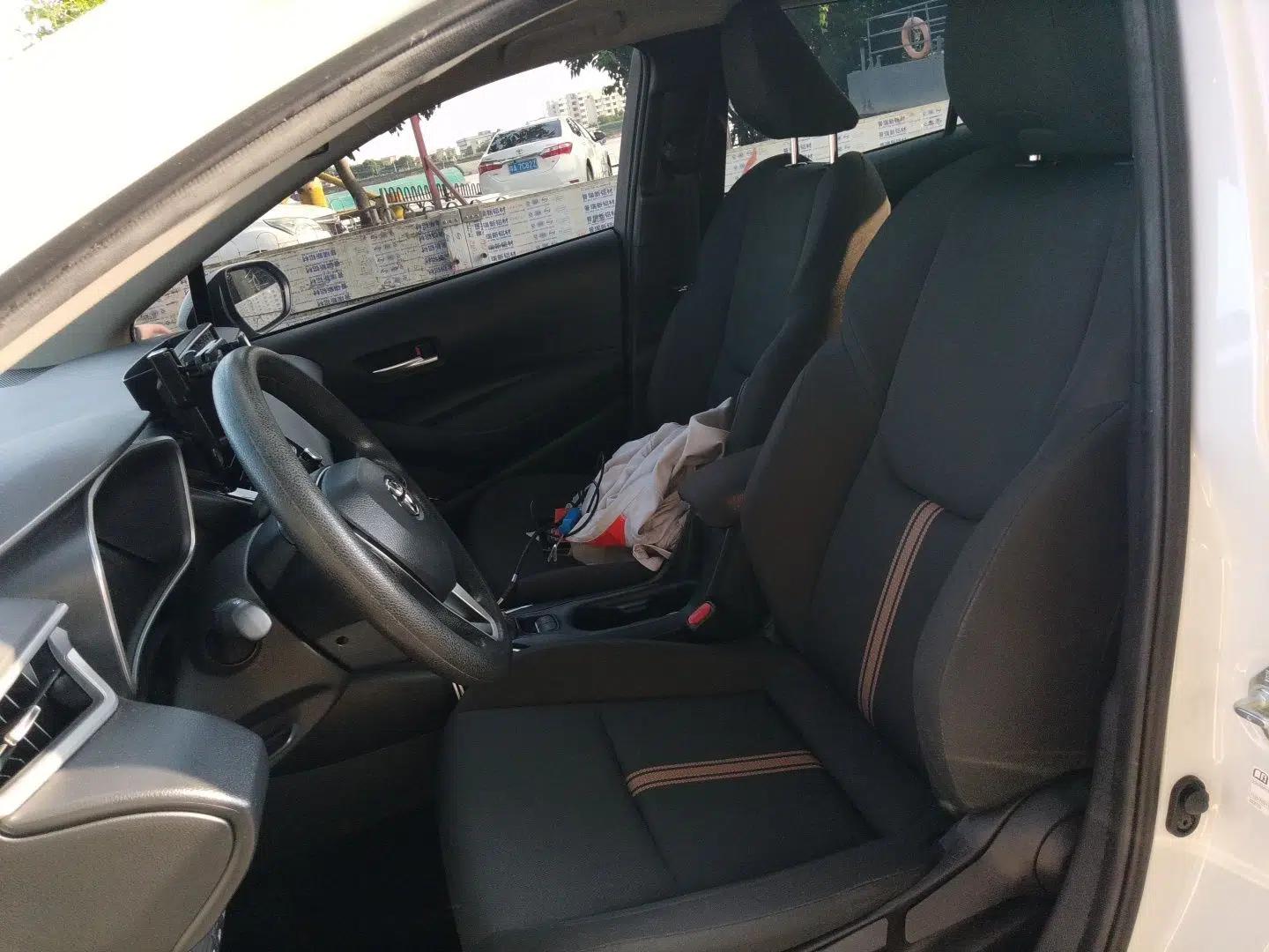 Toyota Levin 2023 Smart Electric Hybrid Dual-Engine 1.8L Luxury Edition — миниатюра 12