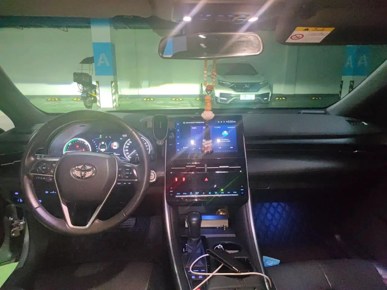 Toyota Avalon 2022 Dual-Engine 2.5L Luxury Edition — миниатюра 18