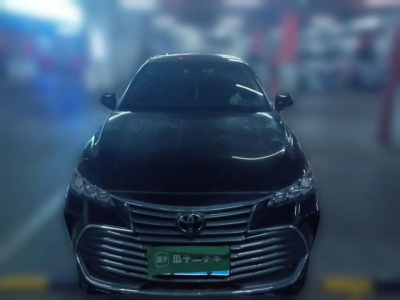 Toyota Avalon 2019 2.0L XLE Premium Edition China VI — миниатюра 2
