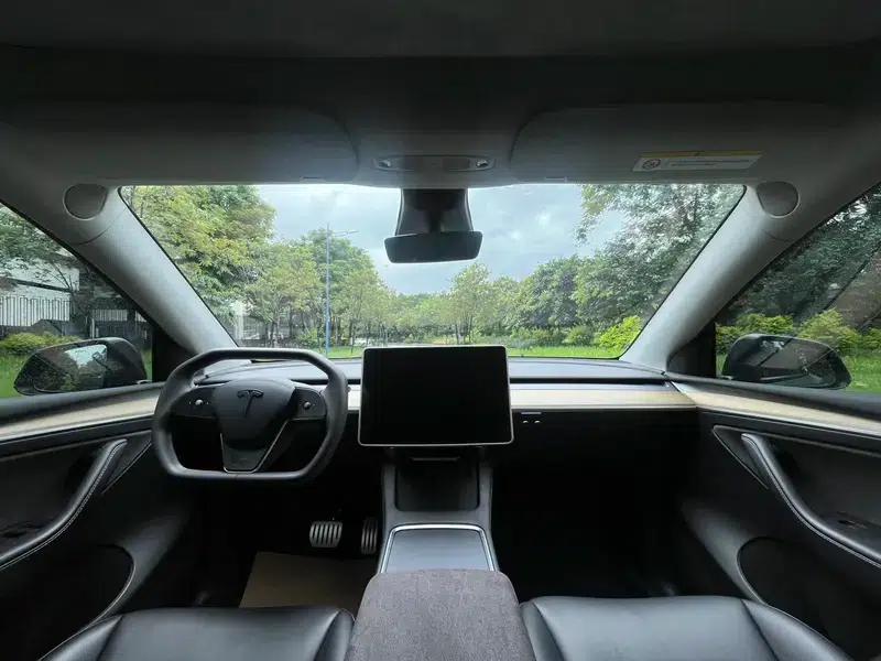 Model Y 2022 Facelift Rear-Wheel Drive Version — миниатюра 8
