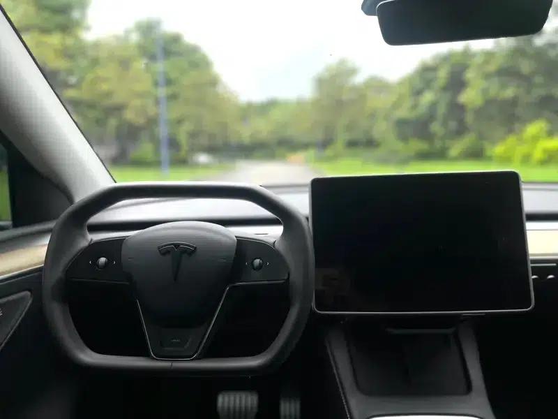 Model Y 2022 Facelift Rear-Wheel Drive Version — миниатюра 10