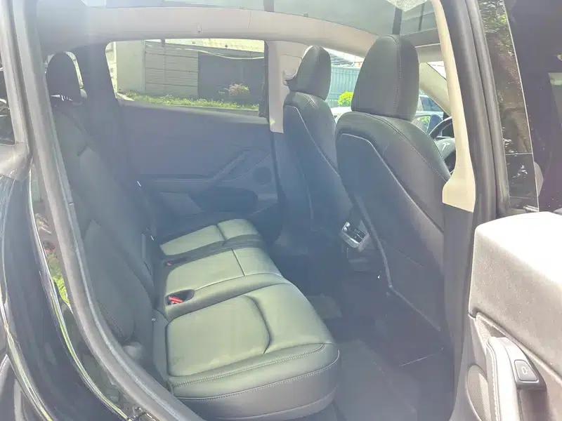 Model Y 2022 Facelift Rear-Wheel Drive Version — миниатюра 7