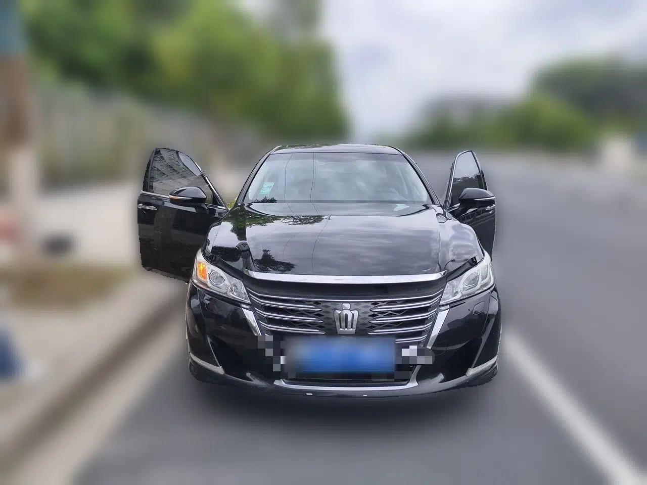 Toyota Crown 2015 2.5L Smart Edition — миниатюра 2