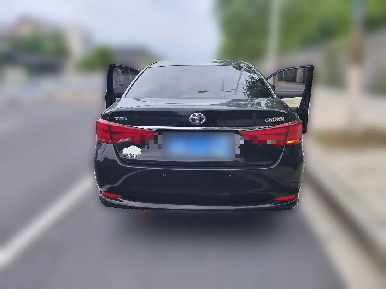 Toyota Crown 2015 2.5L Smart Edition — миниатюра 5