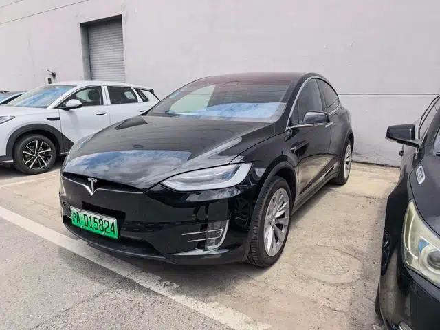 2016 Model X 75D