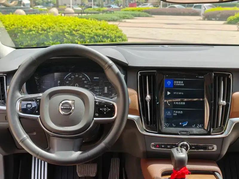 2020 Volvo S90 T5 Inscription Luxury Edition — миниатюра 14