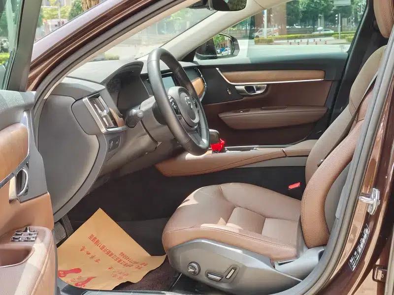 2020 Volvo S90 T5 Inscription Luxury Edition — миниатюра 16