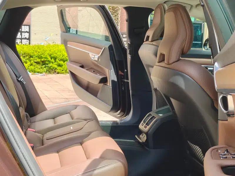 2020 Volvo S90 T5 Inscription Luxury Edition — миниатюра 18