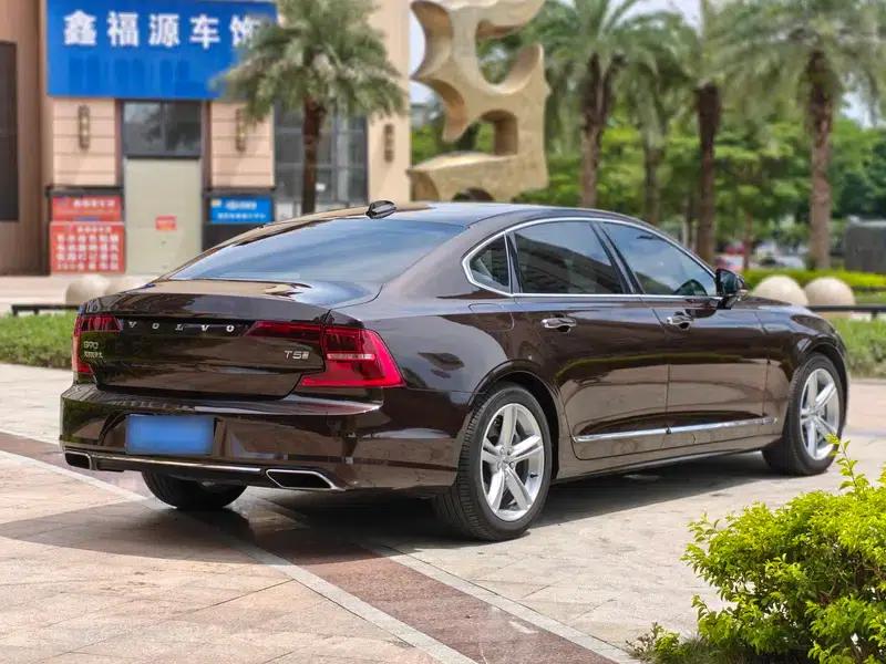 2020 Volvo S90 T5 Inscription Luxury Edition — миниатюра 7