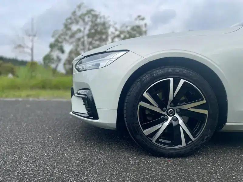 2021 Volvo S90 B5 Smart Sport Edition — миниатюра 19