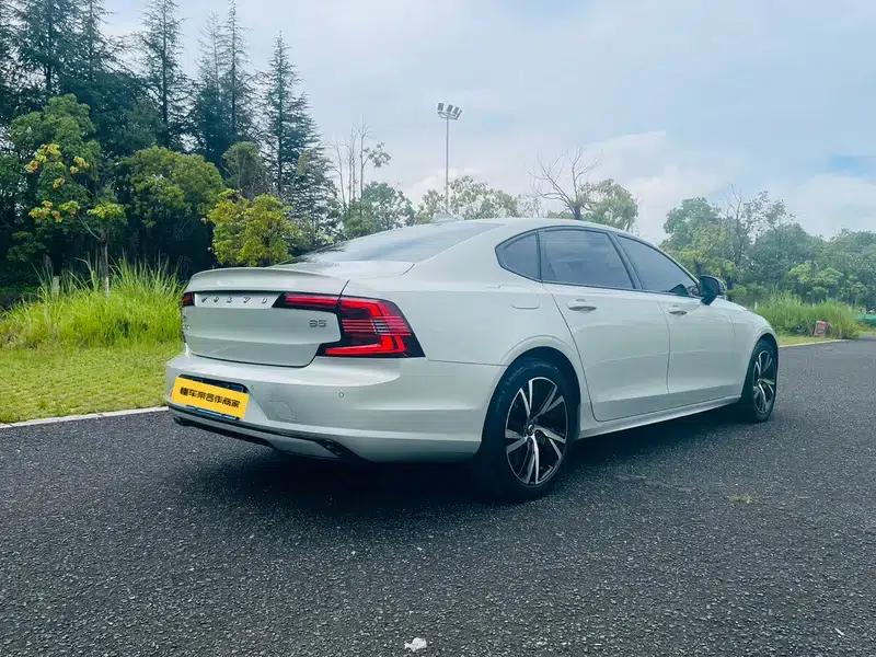 2021 Volvo S90 B5 Smart Sport Edition — миниатюра 7