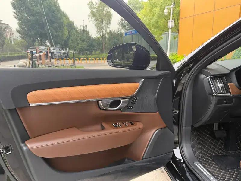 2024 Volvo S90 B5 Smart Luxury Edition — миниатюра 18