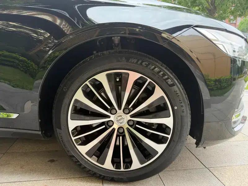 2024 Volvo S90 B5 Smart Luxury Edition — миниатюра 8