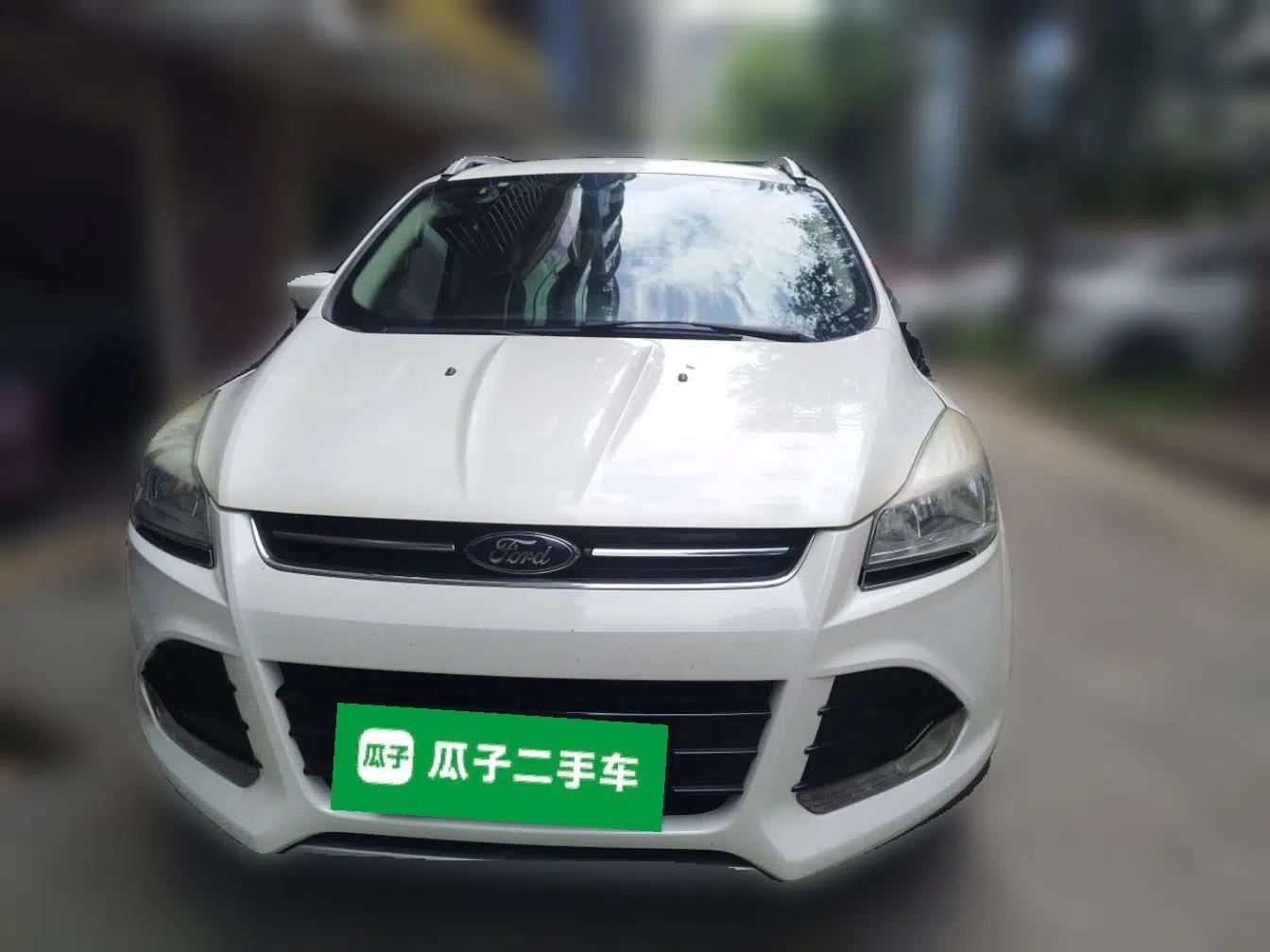 Ford Kuga 2015 1.5L GTDi Two-Wheel-Drive Comfort Model — миниатюра 2