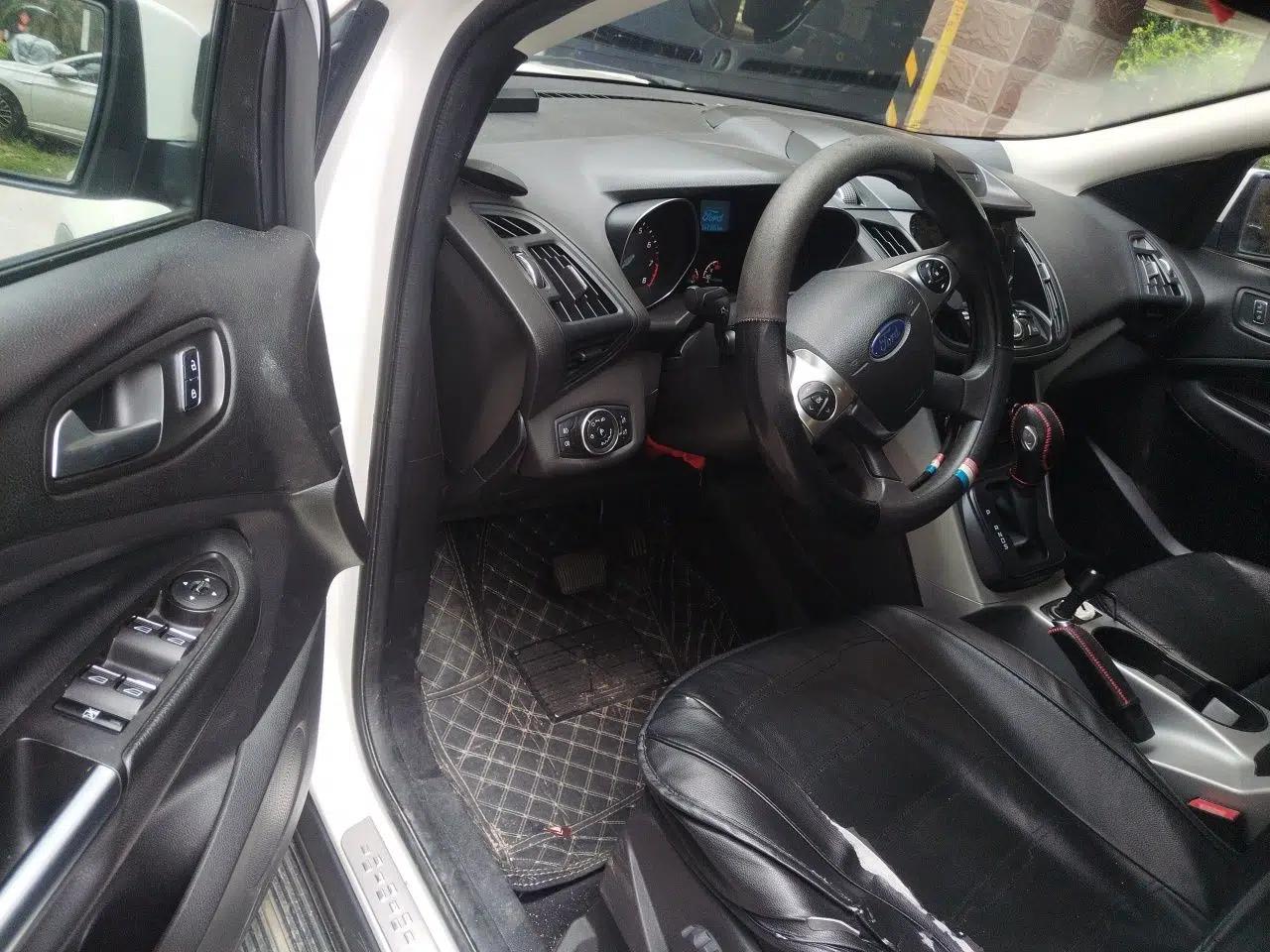 Ford Kuga 2015 1.5L GTDi Two-Wheel-Drive Comfort Model — миниатюра 16