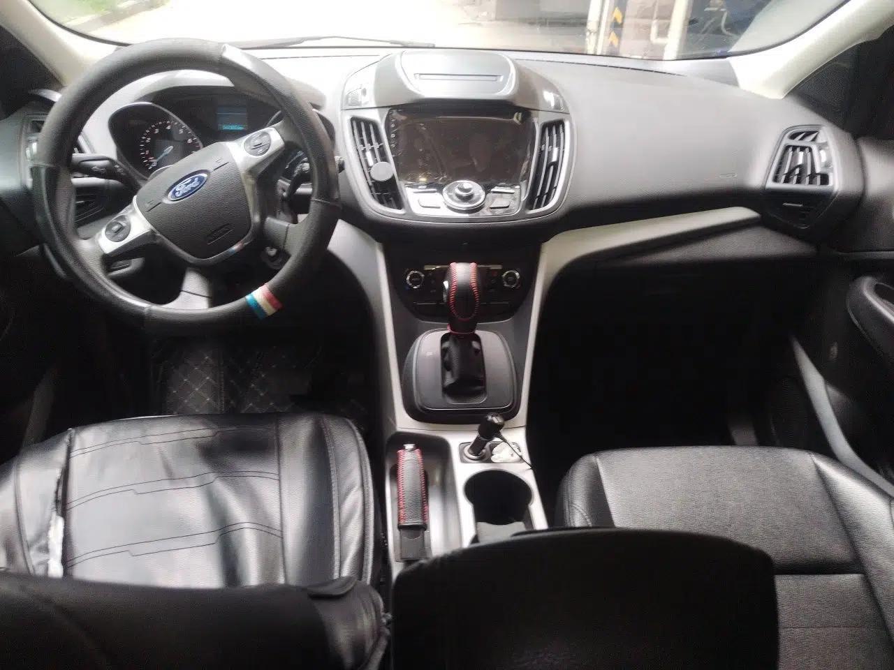 Ford Kuga 2015 1.5L GTDi Two-Wheel-Drive Comfort Model — миниатюра 9