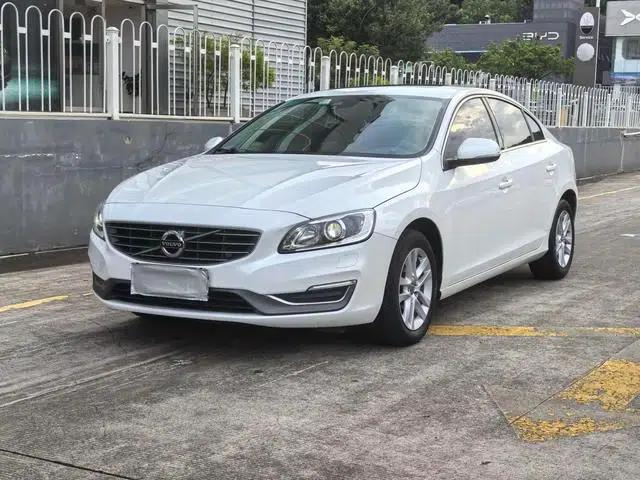 2018 Volvo S60 S60L T3 Smart Edition