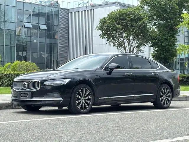 2021 Volvo S90 PHEV T8 E-Drive Hybrid Smart Luxury Edition