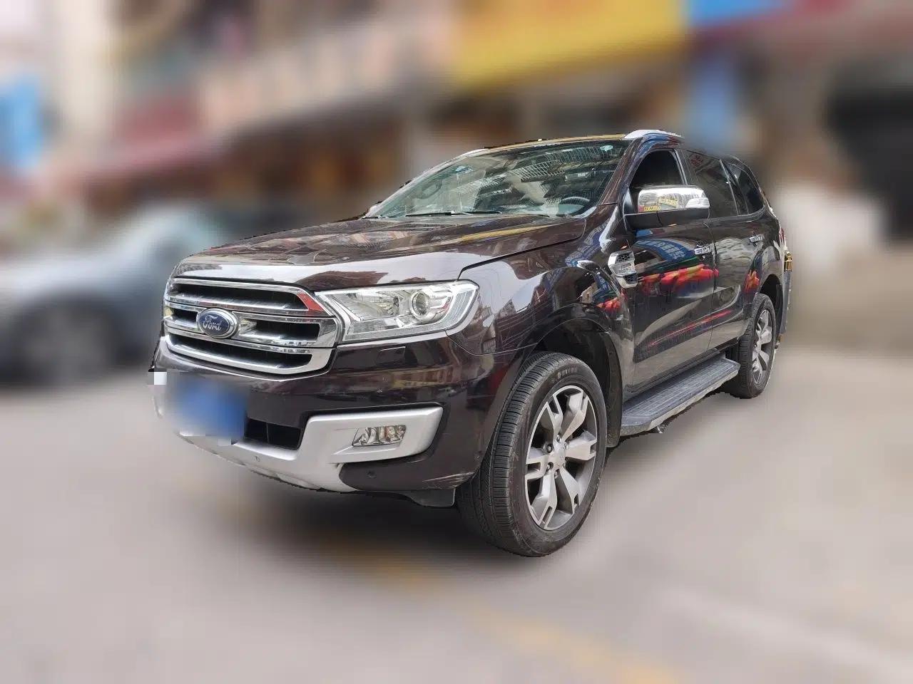 Ford Everest 2016 2.0T Gasoline Automatic 4x4 Flagship Edition — миниатюра 1
