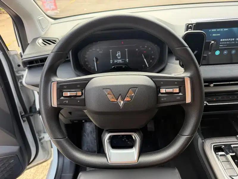 Wuling Jiachen 2022 1.5T CVT Smart Luxury Edition — миниатюра 14