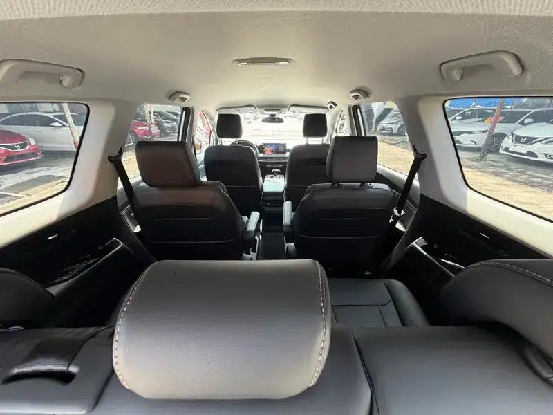 Wuling Jiachen 2022 1.5T CVT Smart Luxury Edition — миниатюра 19