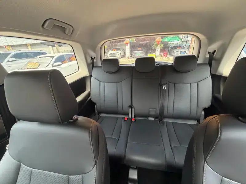 Wuling Jiachen 2022 1.5T CVT Smart Luxury Edition — миниатюра 20