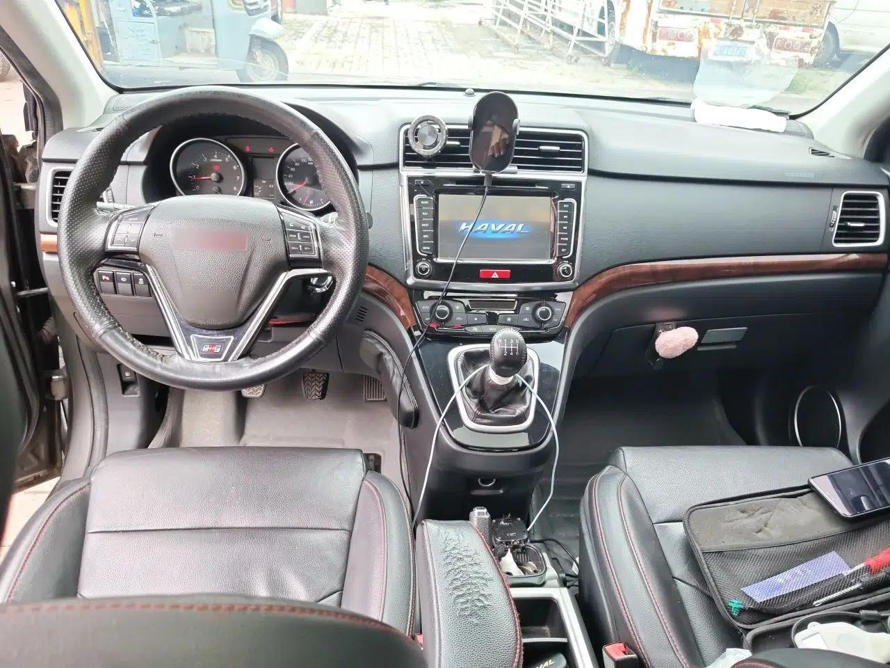 Haval H6 2014 Sport Version 1.5T Manual Two-Wheel Drive Elite Edition — миниатюра 9
