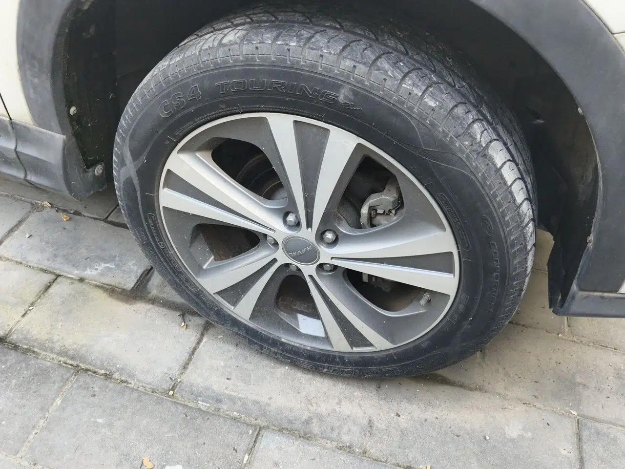 Haval H6 2016 Upgraded Model 1.5T Manual Two-Wheel Drive Prestige Version — миниатюра 8