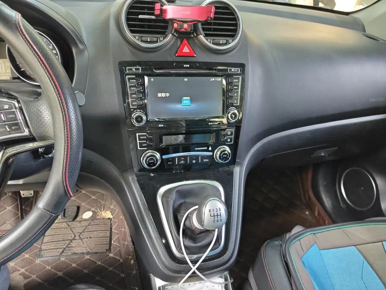 Haval H6 2015 Upgraded Model 1.5T Manual Two-Wheel Drive Elite Version — миниатюра 13