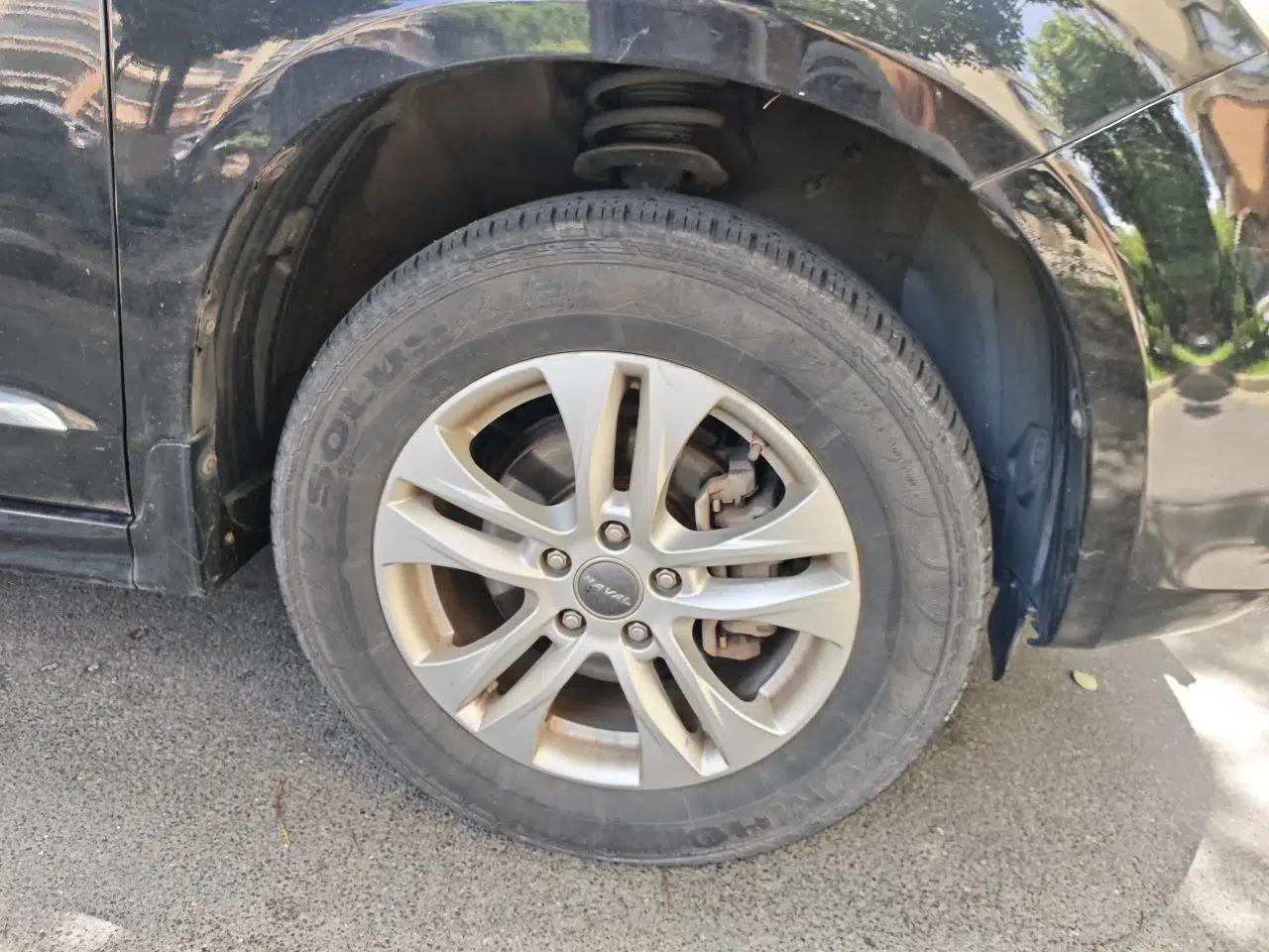 Haval H6 2015 Upgraded Model 1.5T Manual Two-Wheel Drive Elite Version — миниатюра 8