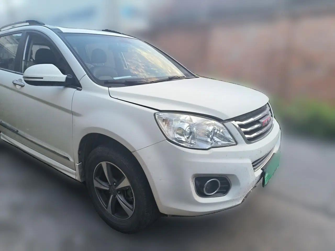 Haval H6 2015 Upgraded Model 1.5T Manual Two-Wheel Drive Elite Version — миниатюра 3