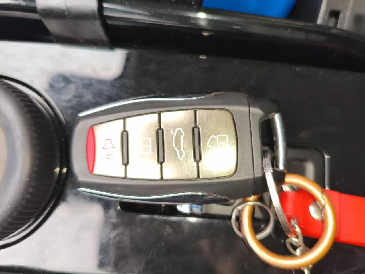 Haval H6 2021 3rd Generation 2.0T Automatic Two-Wheel Drive Max — миниатюра 17