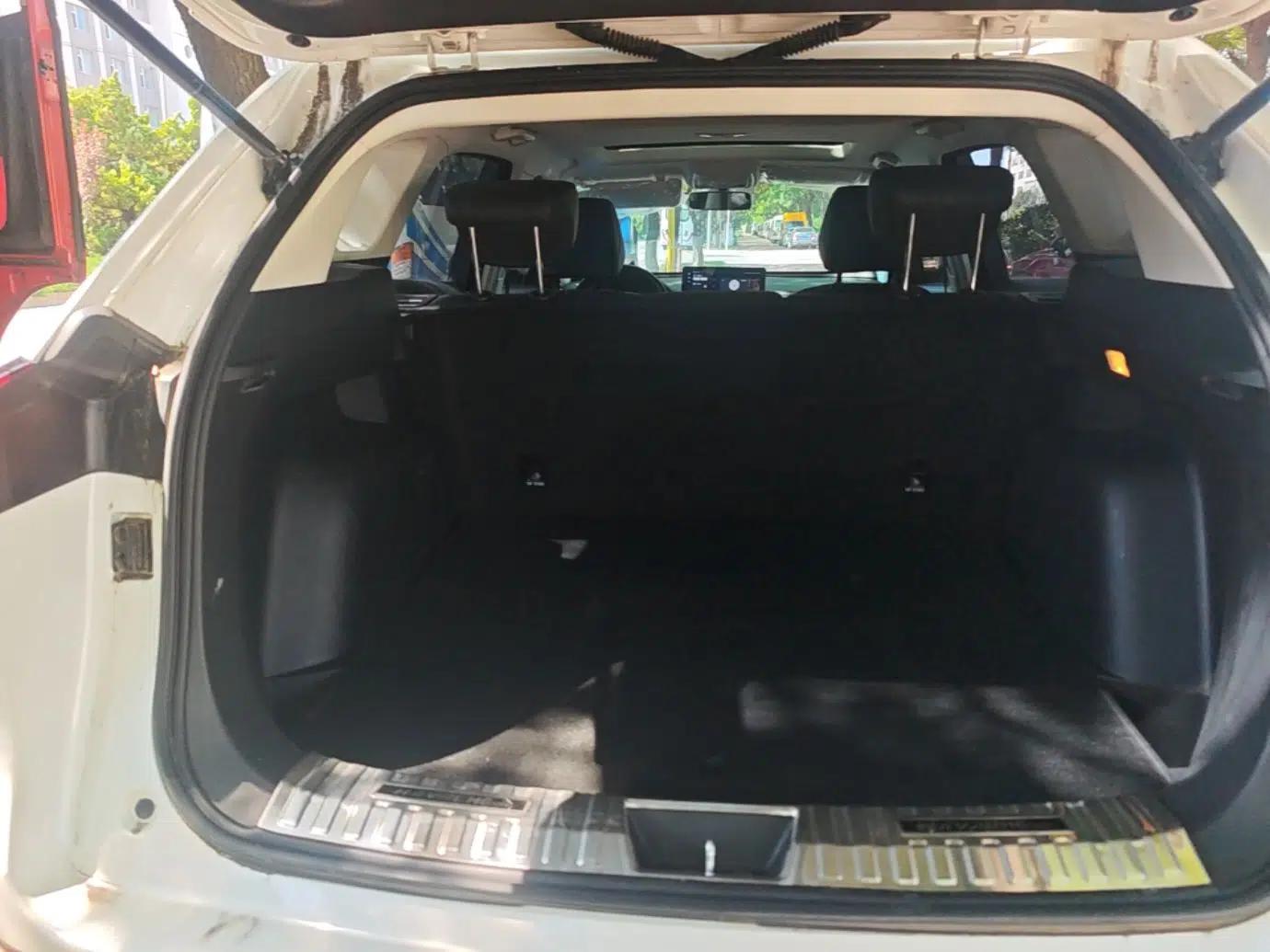 Haval H6 2023 National Trend Edition 1.5T Automatic Urban Version — миниатюра 22