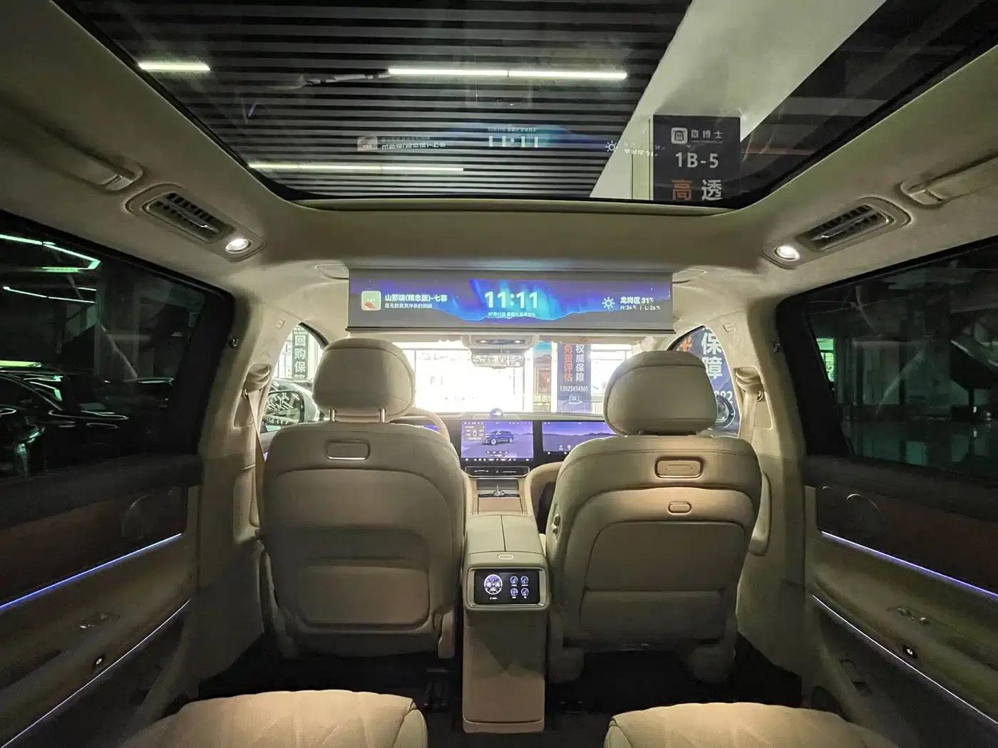 Wenjie M9 2025 Extended Range Ultra Edition 52kWh 5-Seat Version (192-line LiDAR) — миниатюра 15