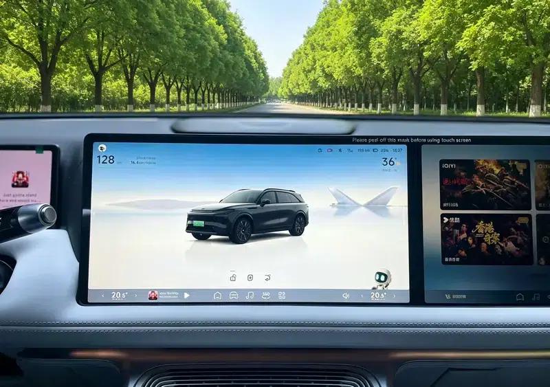 XPeng G9 2025 Model 680km Long Range AWD Max — миниатюра 7