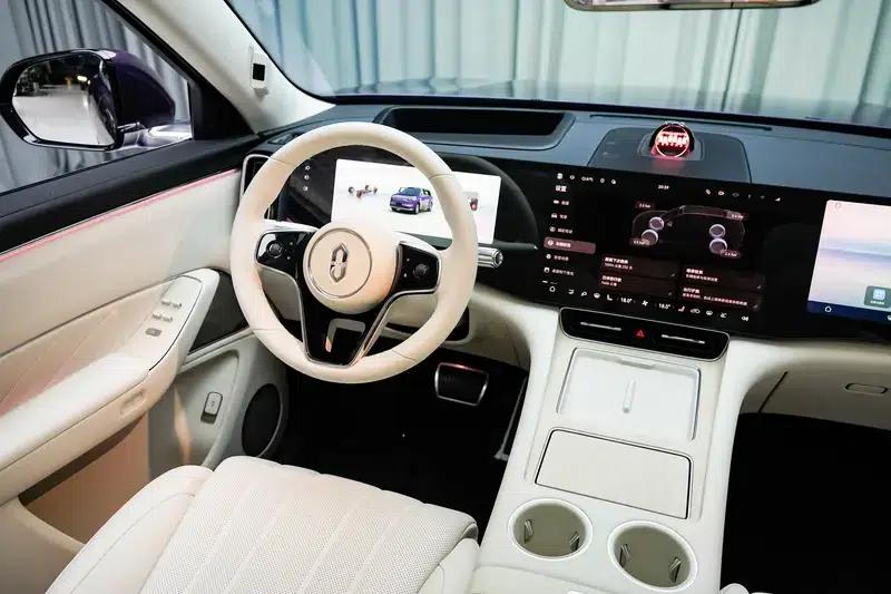 Wenjie M8 2025 Pure Electric Max+ 5-Seat 4WD Version (192-line LiDAR) — миниатюра 8