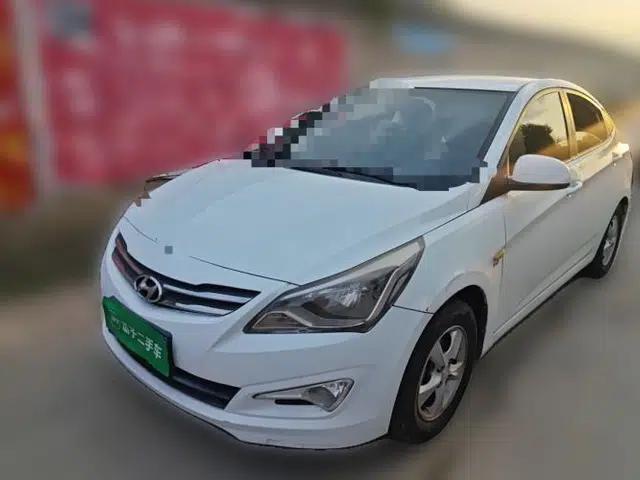 Hyundai Verna (older generation) 2014 1.4L Manual Smart GLS Trim