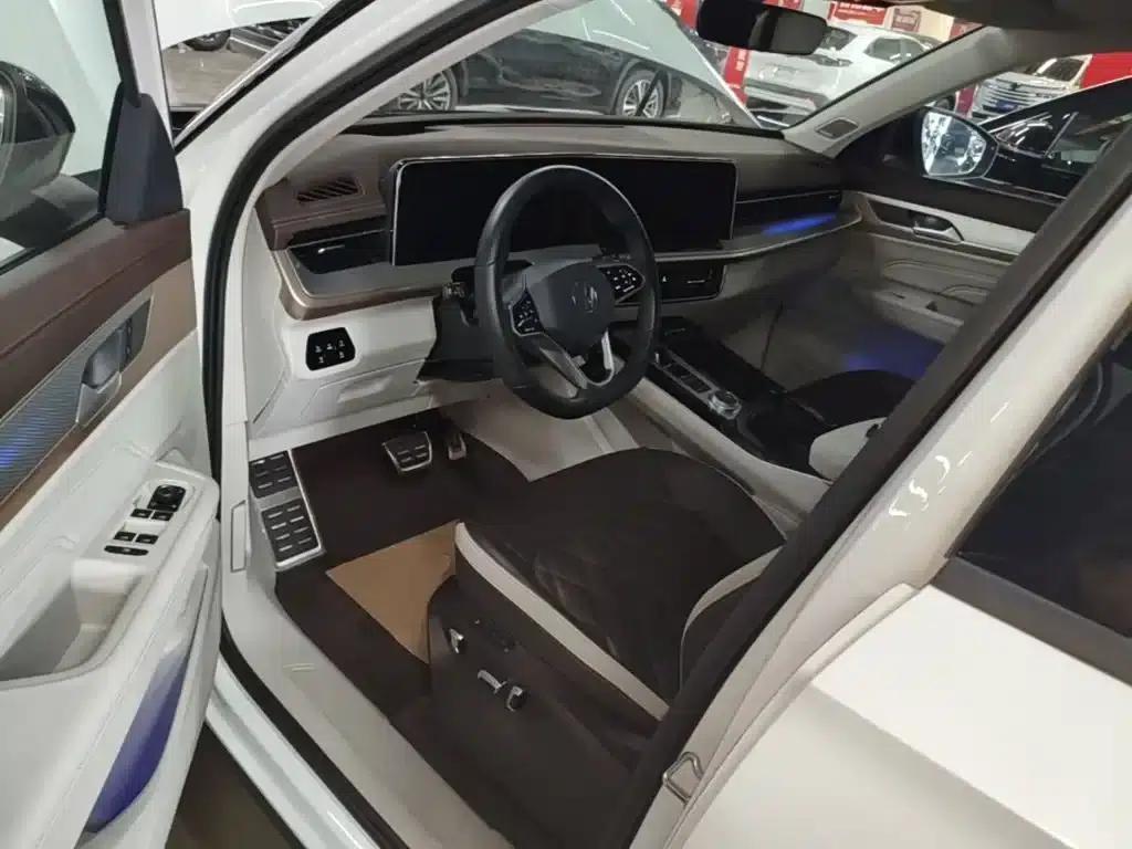 2023 Range Rover 380TSI AWD R-Line Touring Edition — миниатюра 16